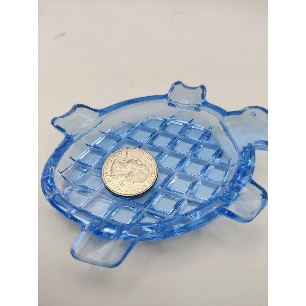 Vintage Blue Depression Glass Diamond-Cut Leaf Dish, 1930s Vintage Trinket Tray